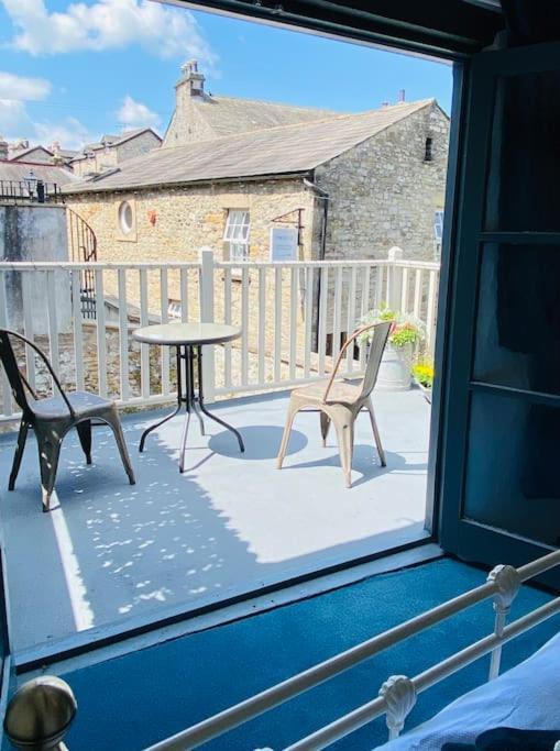 Appartamento Outhouse Bothy Kirkby Lonsdale Esterno foto